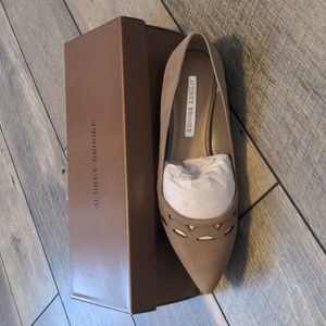 Audrey Brooke Women's Beige Flats